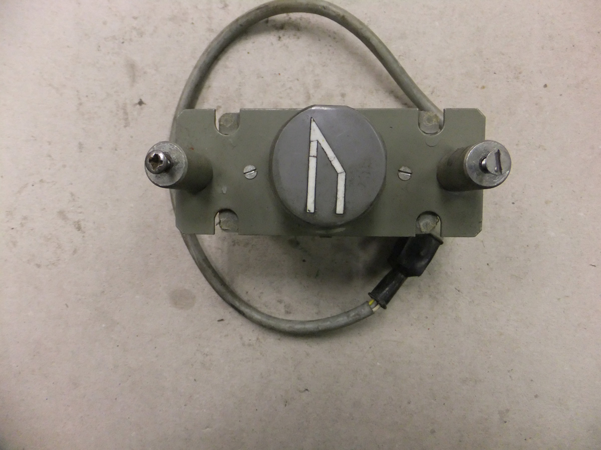 Polar Cut Button (circular)